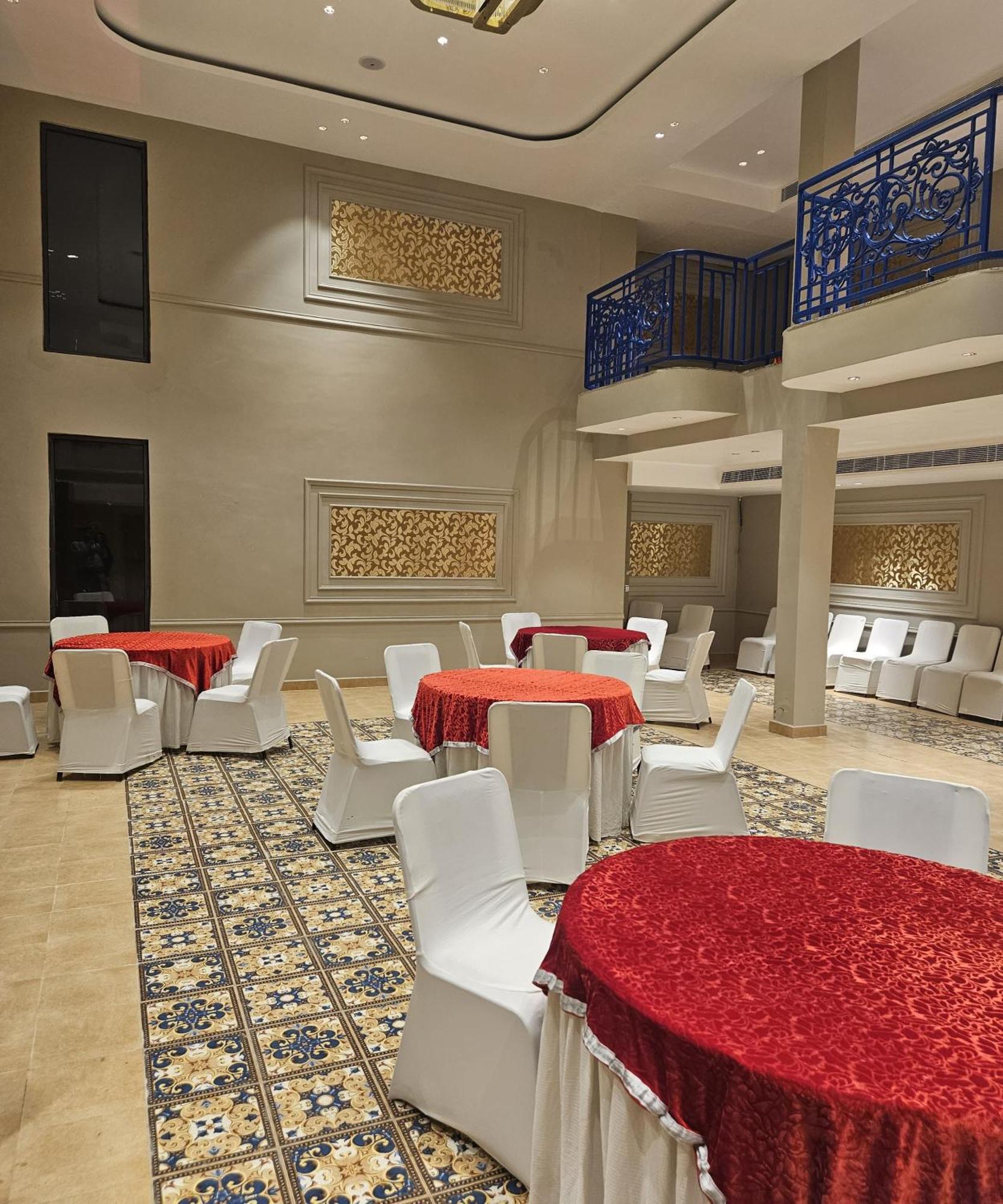 Virasat Villa & Banquet Hall 칸푸르 외부 사진